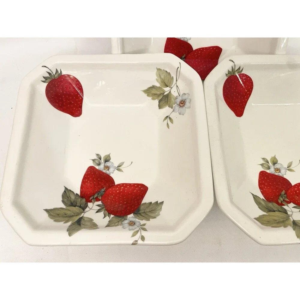 (3) Due Torri Ceramica Strawberry Octagonal Salad Plate Bowls 8